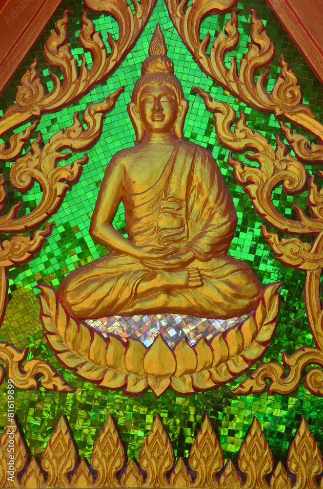 Fototapeta premium Buddha wall of Thai temple