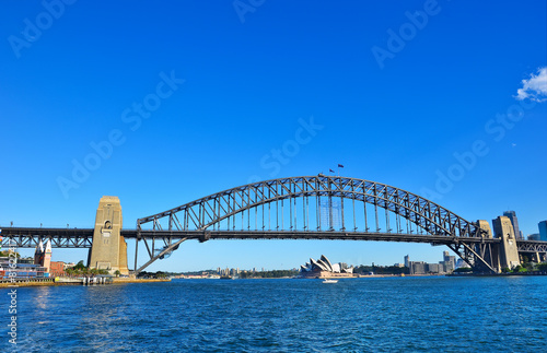 Sydney Skyline and Harbor Bridge © Javen