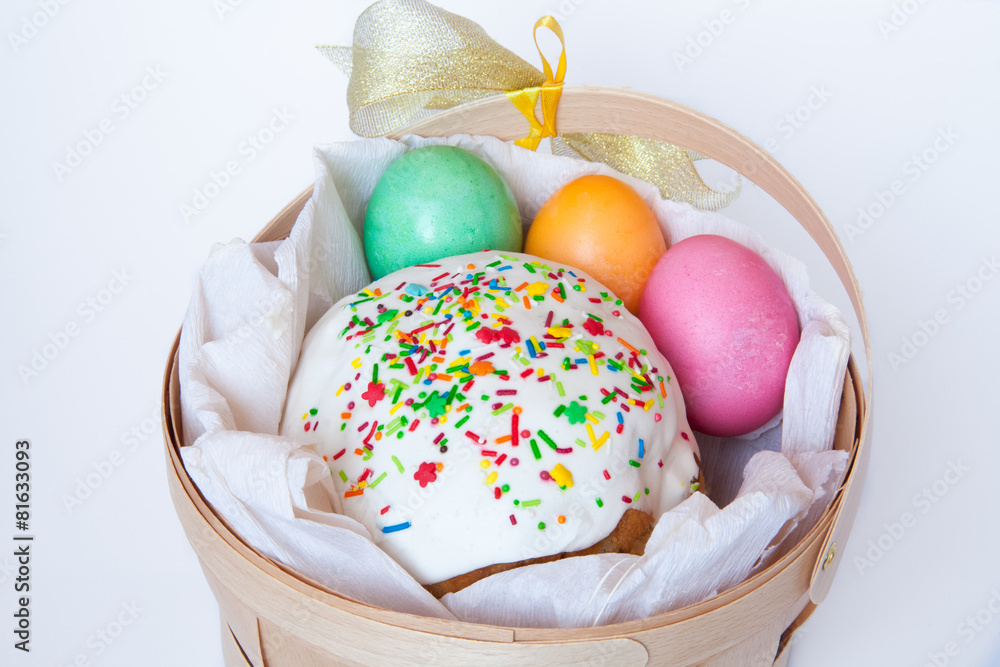 Fototapeta premium Easter cake and colored eggs