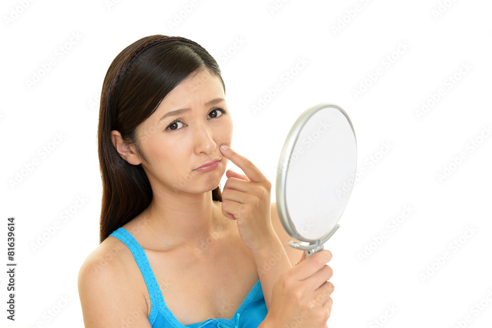 がっかりした表情の女性 がっかりした表情の女性