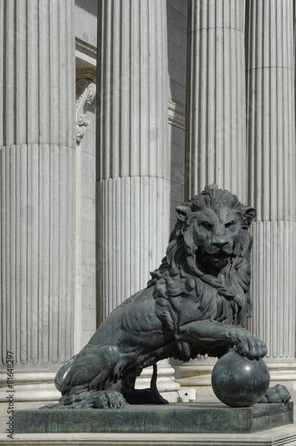 Madrid, Lion devant le Congrès des députés