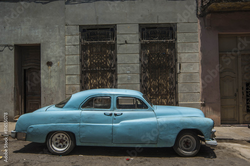 HAVANA/CUBA 4TH JULY 2006 - Old American cars in the streets of © Jason Row Photo