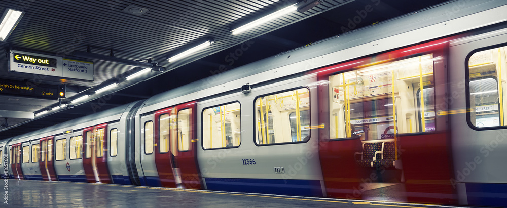 Obraz premium Londyńskie metro