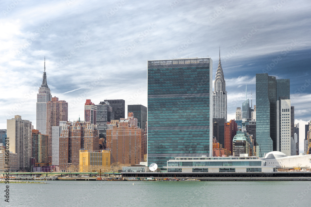 Naklejka premium New York City manhattan buildings skyline