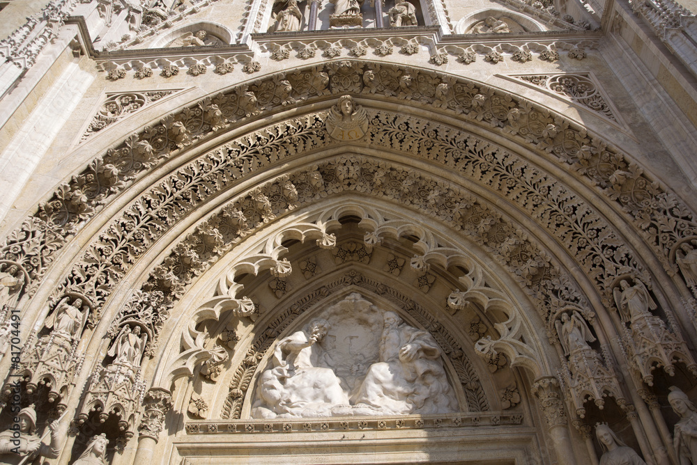 decoration above zagreb cathedral entrance