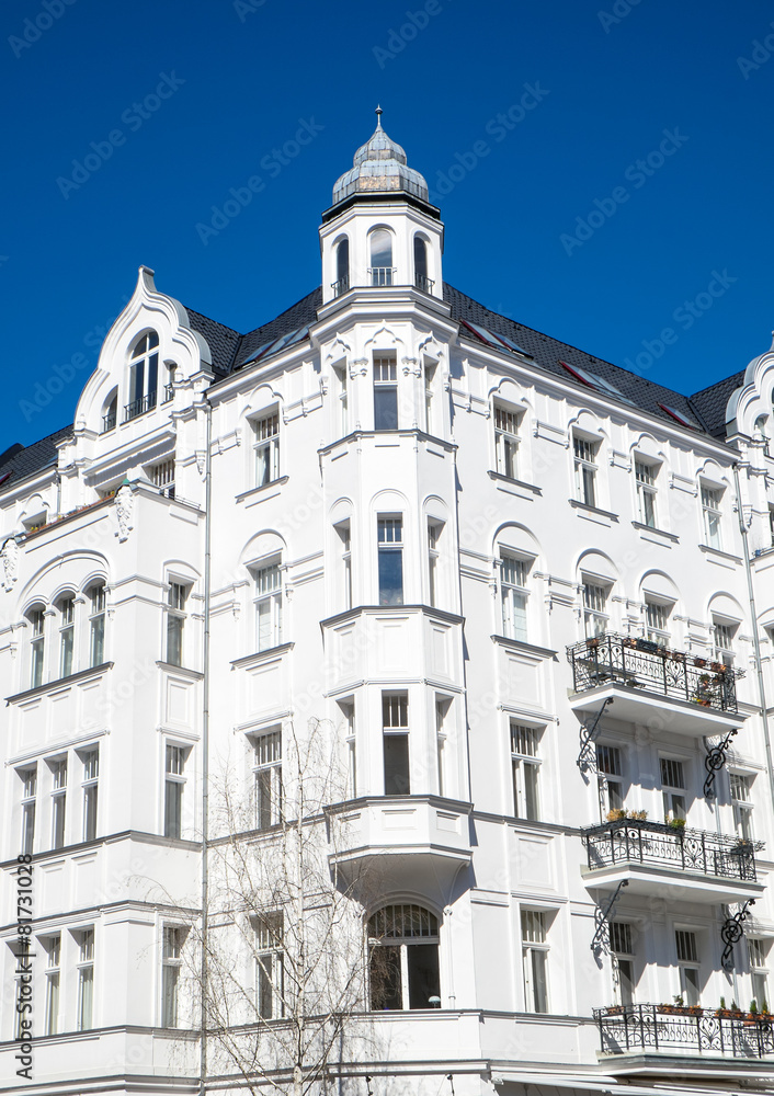 An old white residential building seen in Berlin