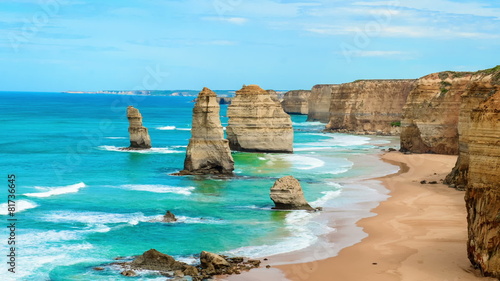 the Twelve Apostles, Victoria,Australia