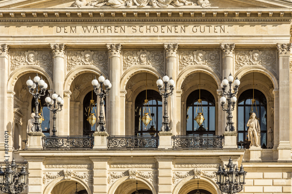 facade of frankfurts alte oper