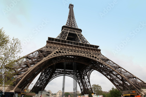 Eiffel Tower in Paris, France © konstantant