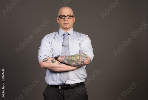 Chef mit Tattoos