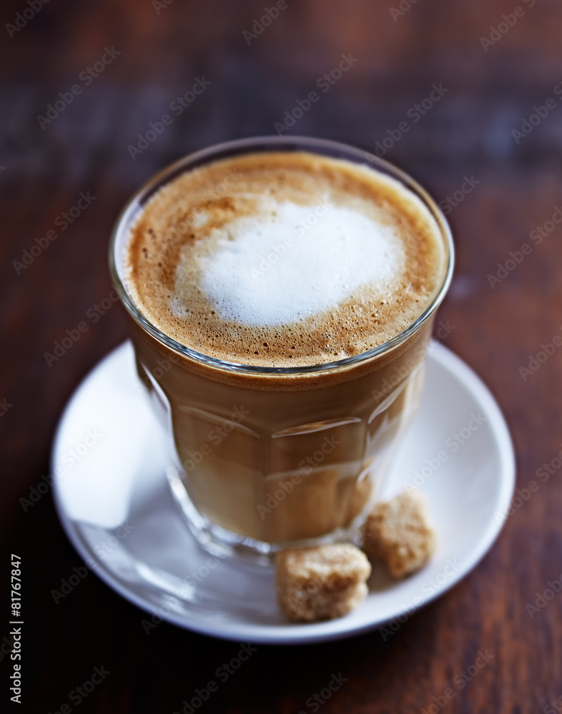 Obraz premium Cafe au Lait with Brown Sugar