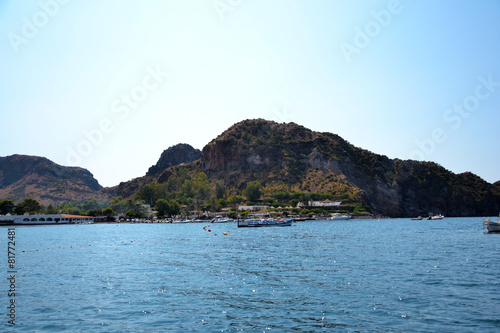 Panorama of the Aeolian islands seen from the sea © Letizia