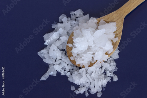 Magnesium chloride-Nigari flakes