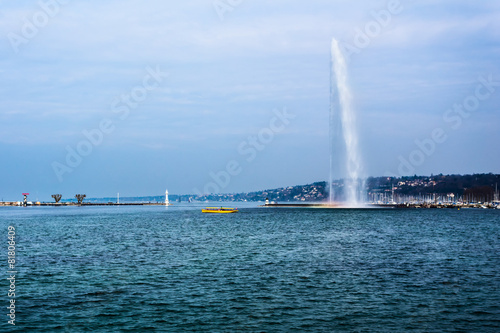 Water jet on lemàn lake, Geneva