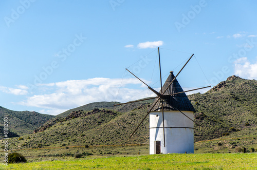 Windmühle im Naturpark Cabo da Gata Andalusien