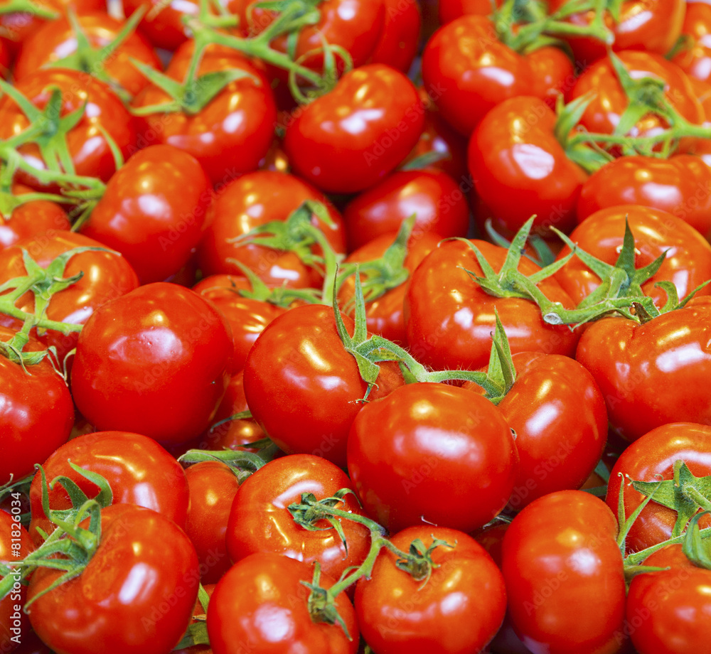 real organic tomatoes at market stall real organic tomatoes at market stall