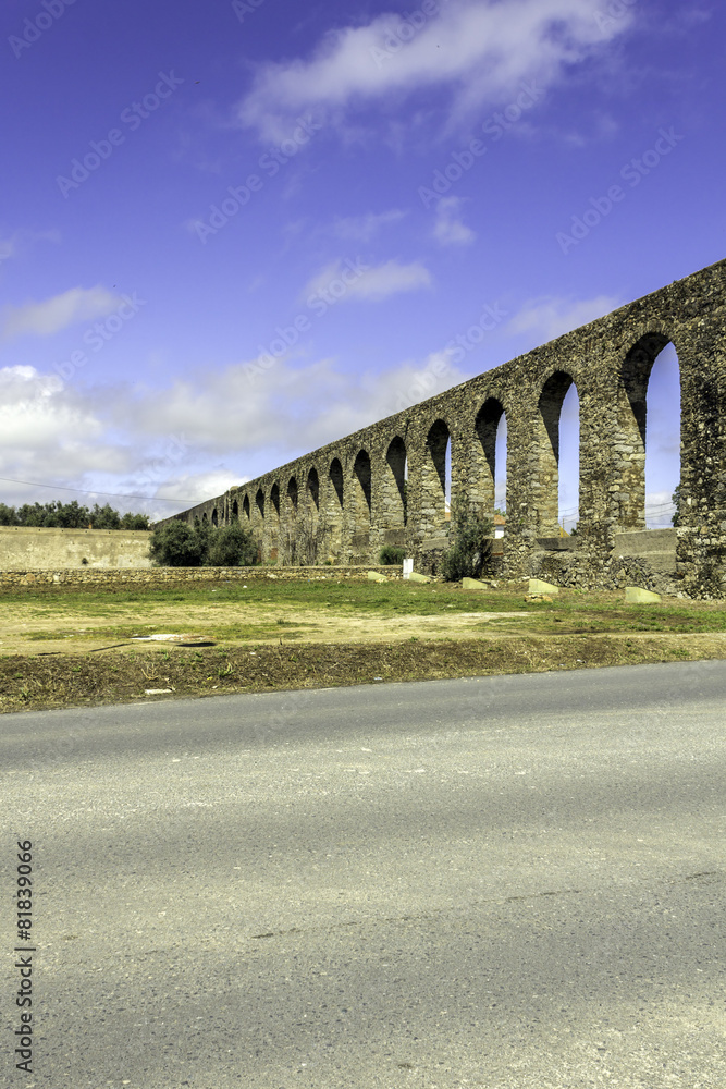 Agua de Prata Aqueduct (Aqueduct of Silver Water) in Évora