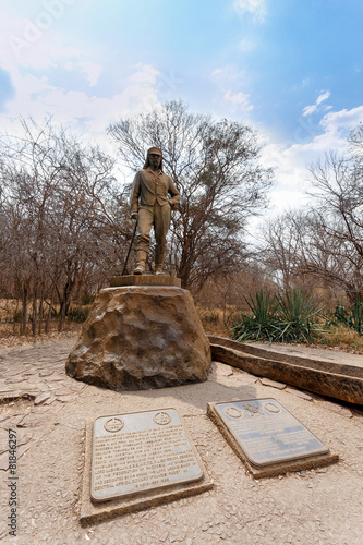 Statue of David Livingstone in The Victoria falls photo