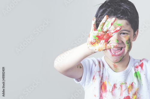 niño pintado photo
