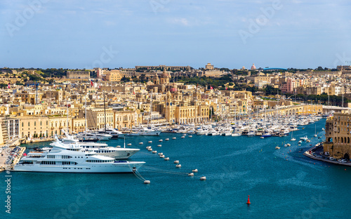 Fototapeta Naklejka Na Ścianę i Meble -  View of the marina in Valletta - Malta