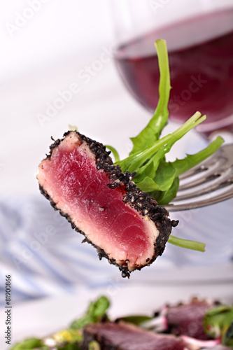 Seared ahe tuna closeup