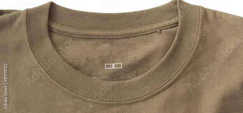 Obraz na płótnie Brown t-shirt on a white background w salonie