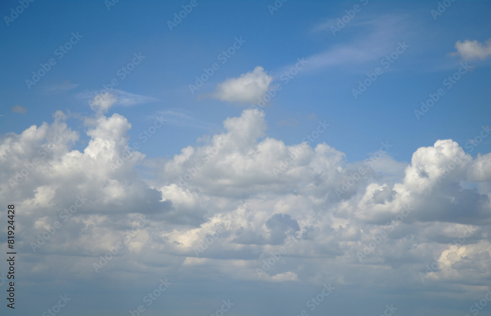 Fototapeta premium clouds in the blue sky