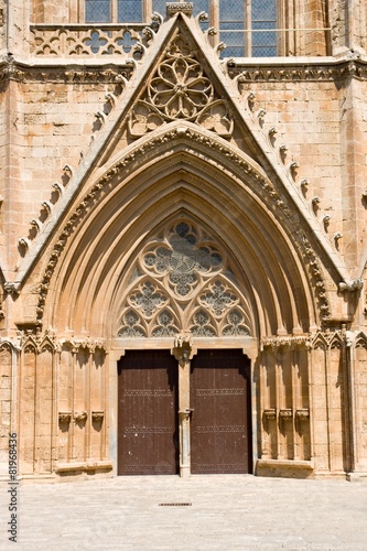 Entrance in Lala Mustafa Pasha Mosque, Famagusta © Irina Papoyan