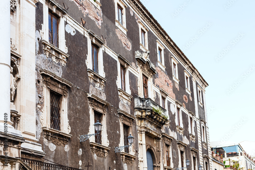 baroque style urban house in Catania city