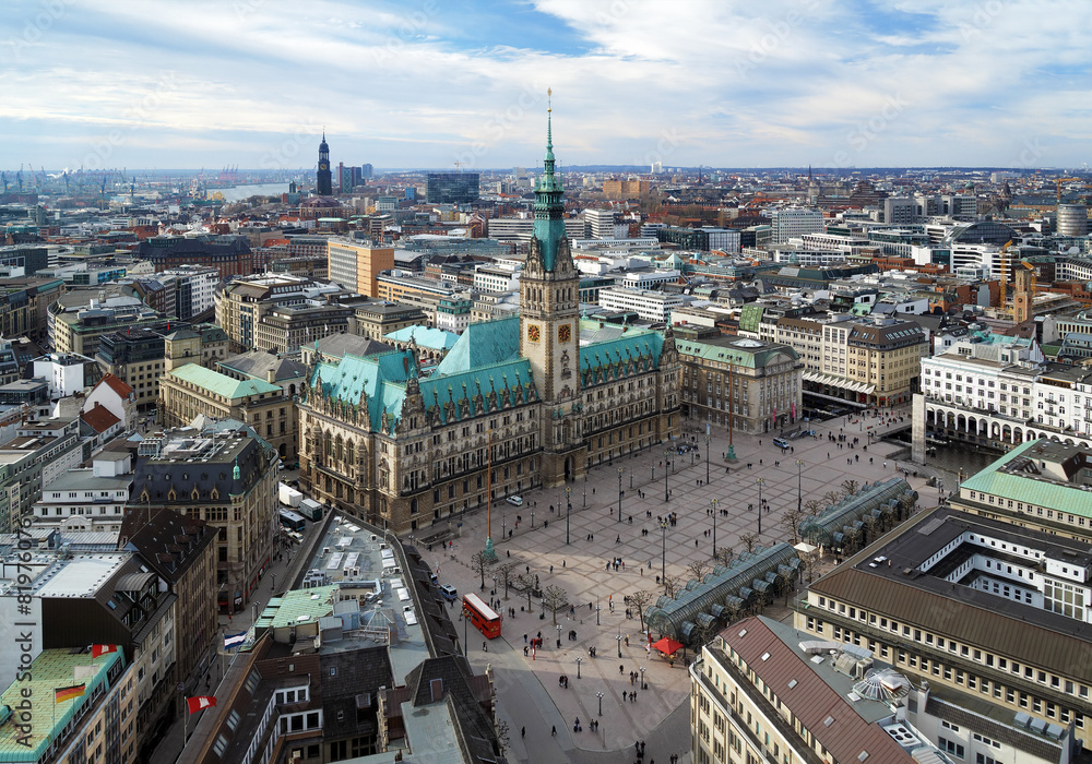 Hamburg, view of City Hall and the city panorama