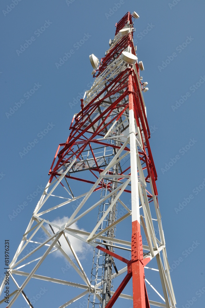 Telecommunication tower