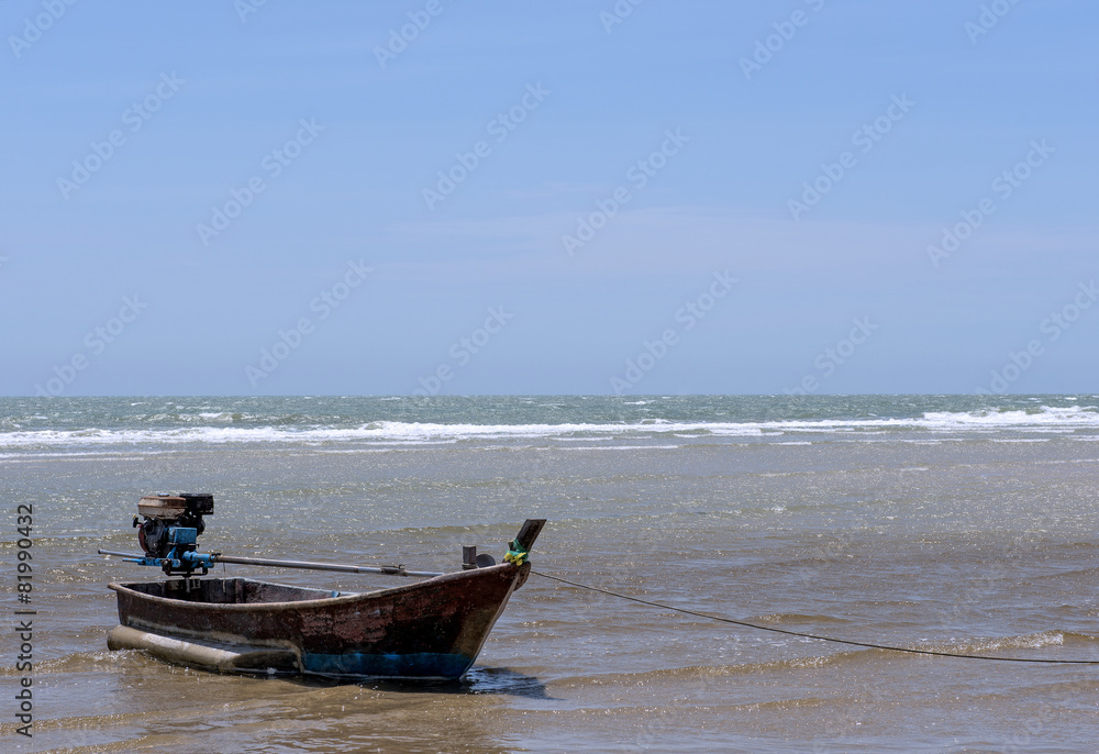 Obraz premium Fisherman boat on beach
