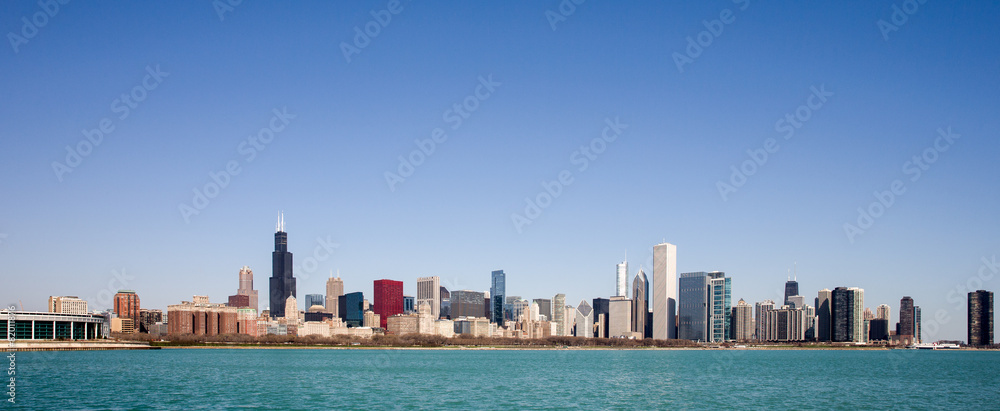 Fototapeta premium Chicago Skyline - seen from Lake Michigan