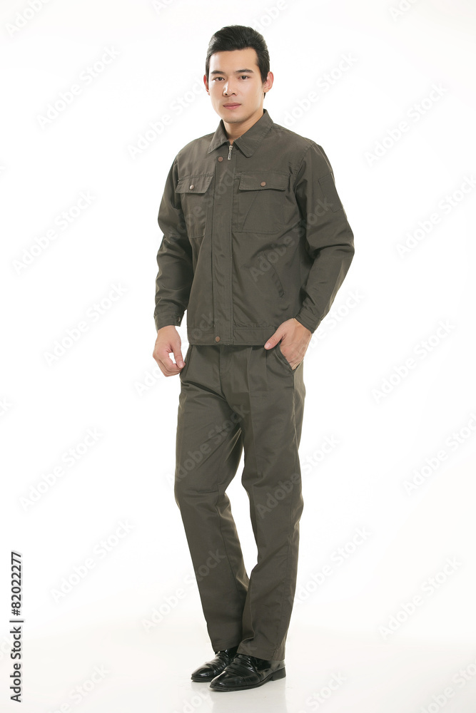 Wear different clothing engineering staff Wear different clothing engineering staff