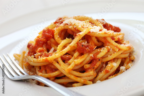 amatriciana, italian tomato sauce pasta