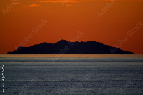 Toscana  isola della Gorgona al tramonto