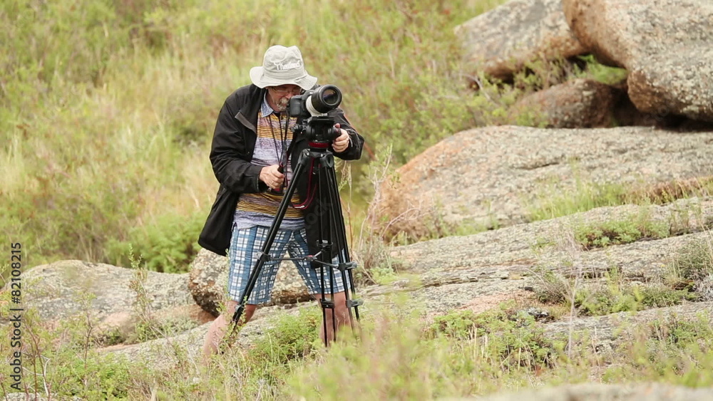 Photographer to take pictures in the technique TimeLapse Photographer to take pictures in the technique TimeLapse