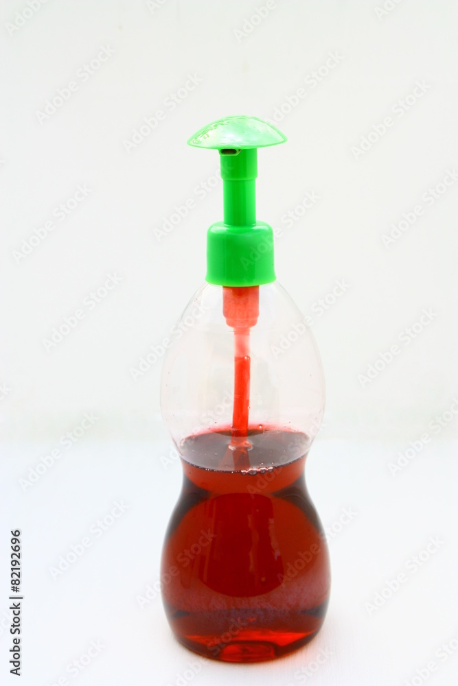 doseur sirop de grenadine ,et verre,isolé,fond blanc Stock Photo | Adobe  Stock