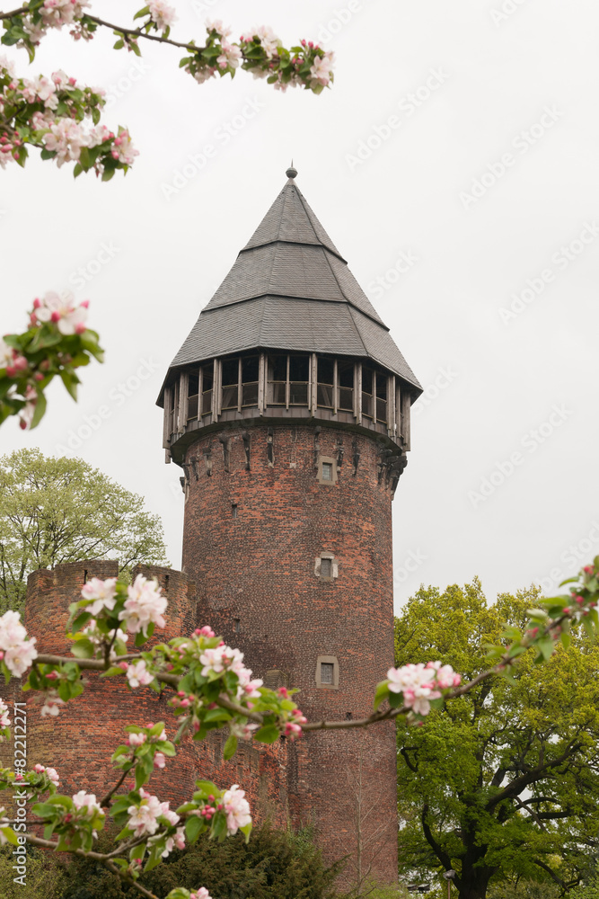 Burg Linn in Krefeld Burg Linn in Krefeld