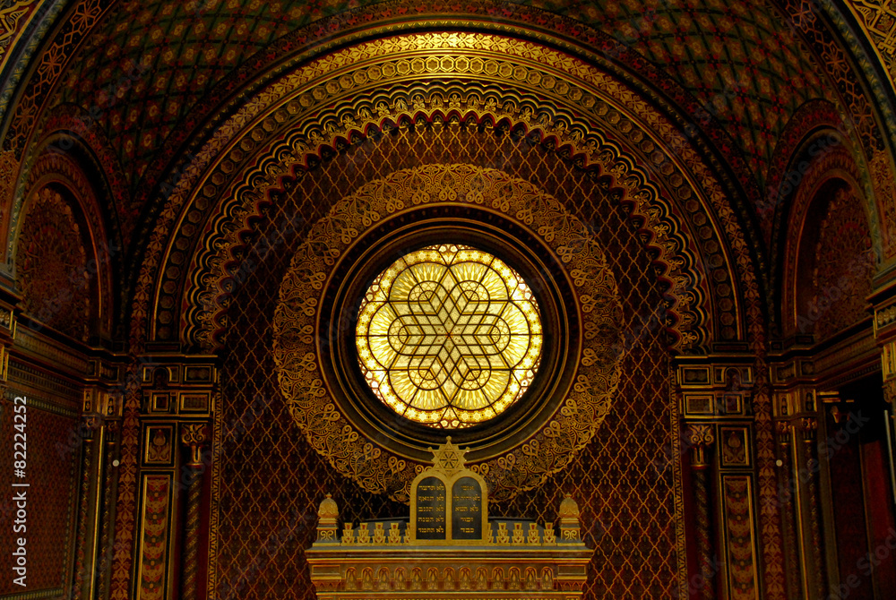 Obraz premium Spanish Synagogue in Prague, Czech Republic