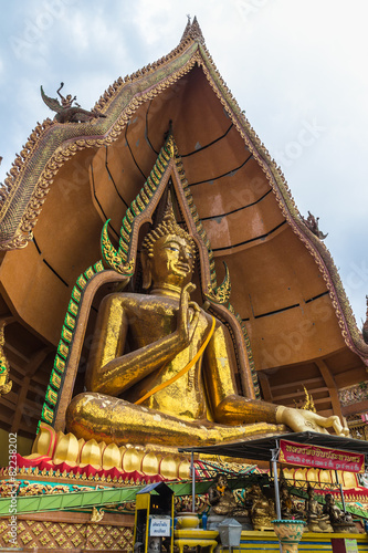 Big golden Buddha