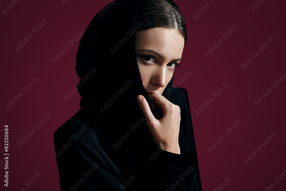 Fototapeta premium woman with beauty eyes on a colored background