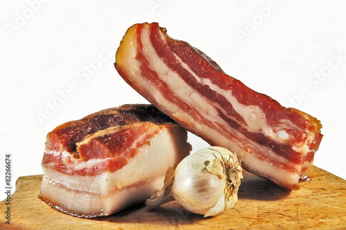 Domestic bacon with garlic