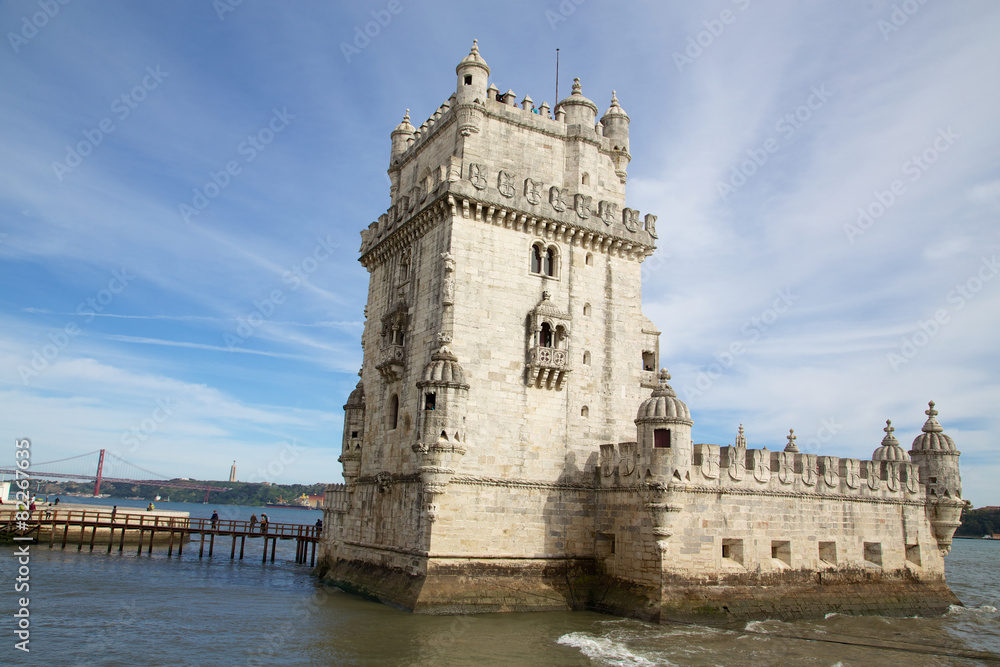 Fototapeta premium Torre de Belém im Frühling