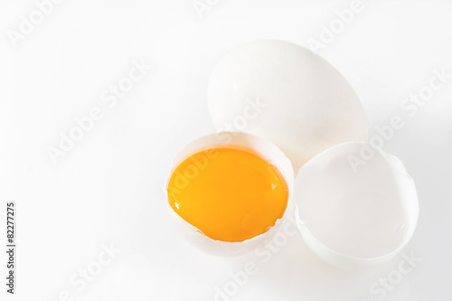 Broken white eggs