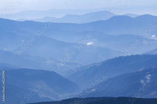 blue misty mountain chains