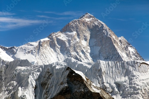 View of mount Makalu (8463 m) from Kongma La pass photo