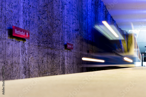 Westfriedhof subway station photo