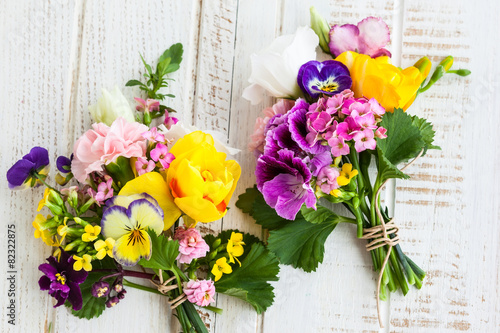 Fototapeta Naklejka Na Ścianę i Meble -  Bunch of flowers