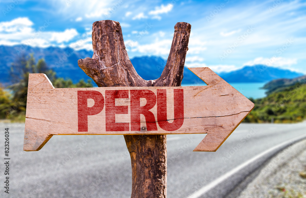 Peru wooden sign with road background - obrazy, fototapety, plakaty 